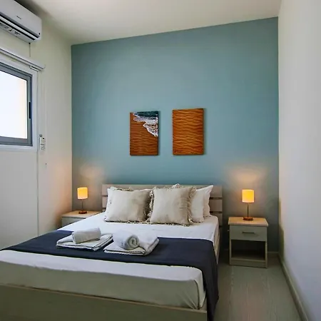 Phaedrus Living: View Fountain Court 113 * 아이아 나파