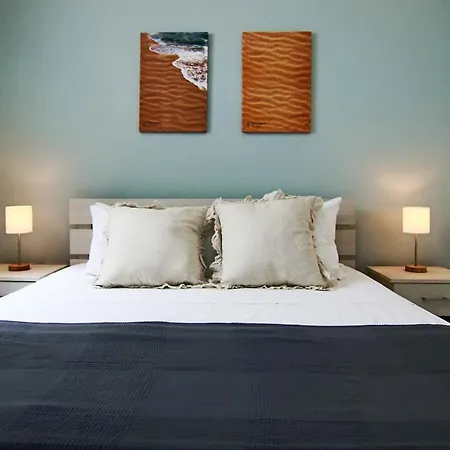 Phaedrus Living: View Fountain Court 113 아파트 *